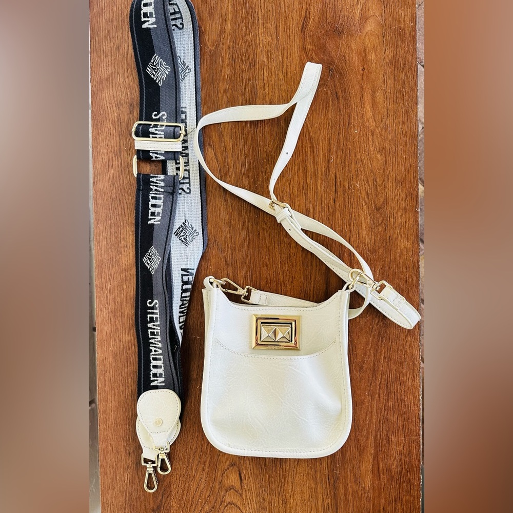 Steve Madden white bag with Detachable straps